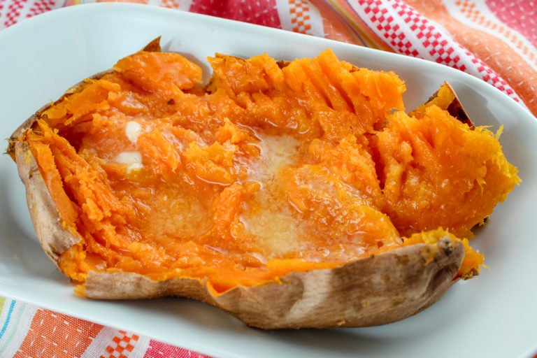 air fryer sweet potatoes