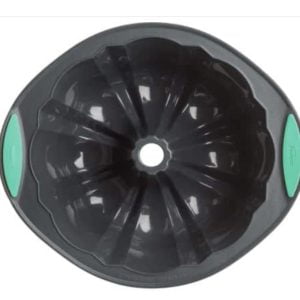 Trudeau 0 Structured Silicone Fluted Bundt pan