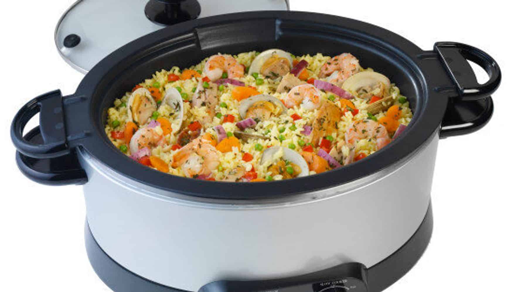 Benefits of using a slow cooker 