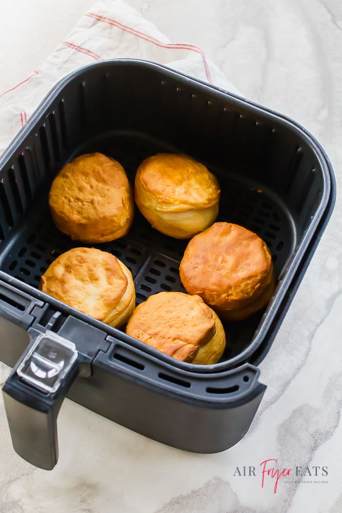 How to cook biscuits in an air fryer