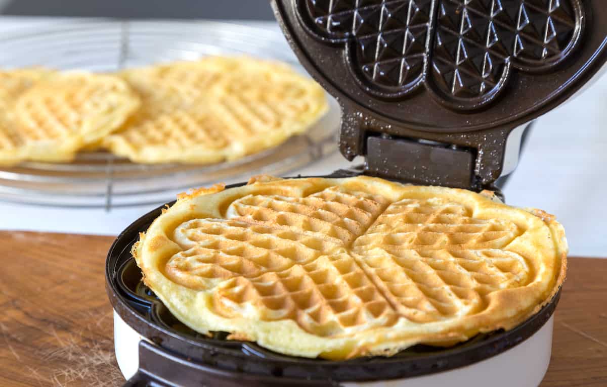 thin waffle maker